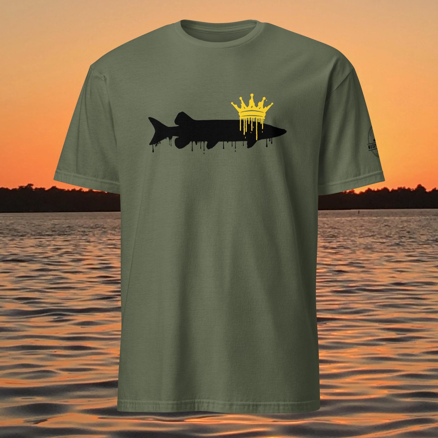 muskie fishing shirt king of freshwater crowned muskie graphic design green